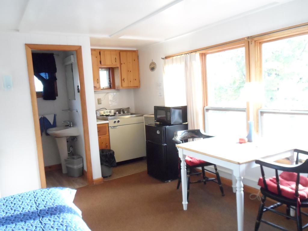 White Oak Motel & Cottages Holderness Zimmer foto