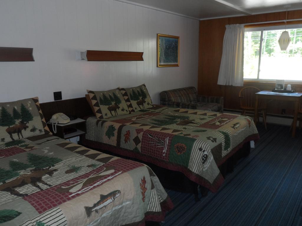 White Oak Motel & Cottages Holderness Zimmer foto
