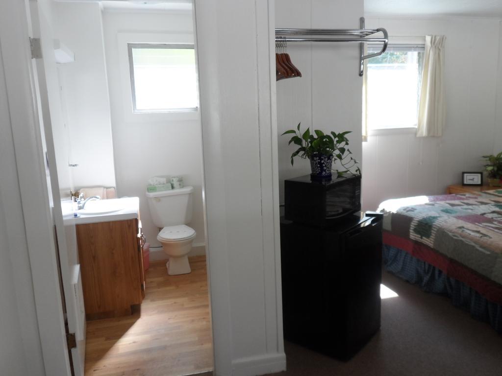 White Oak Motel & Cottages Holderness Zimmer foto