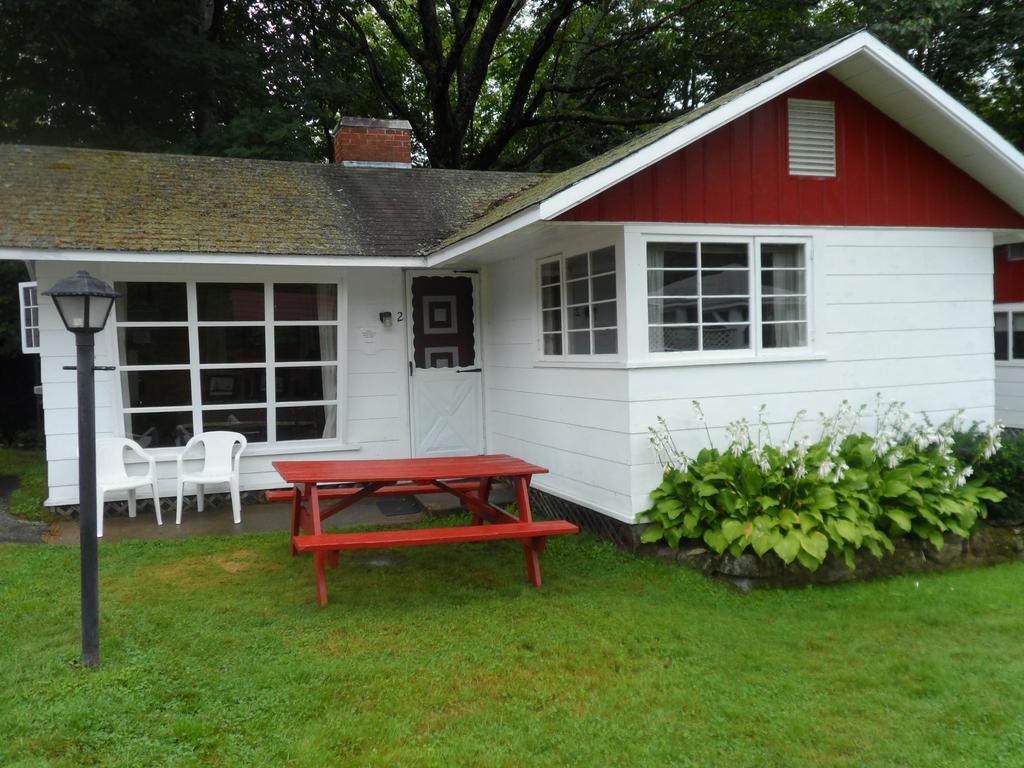 White Oak Motel & Cottages Holderness Zimmer foto