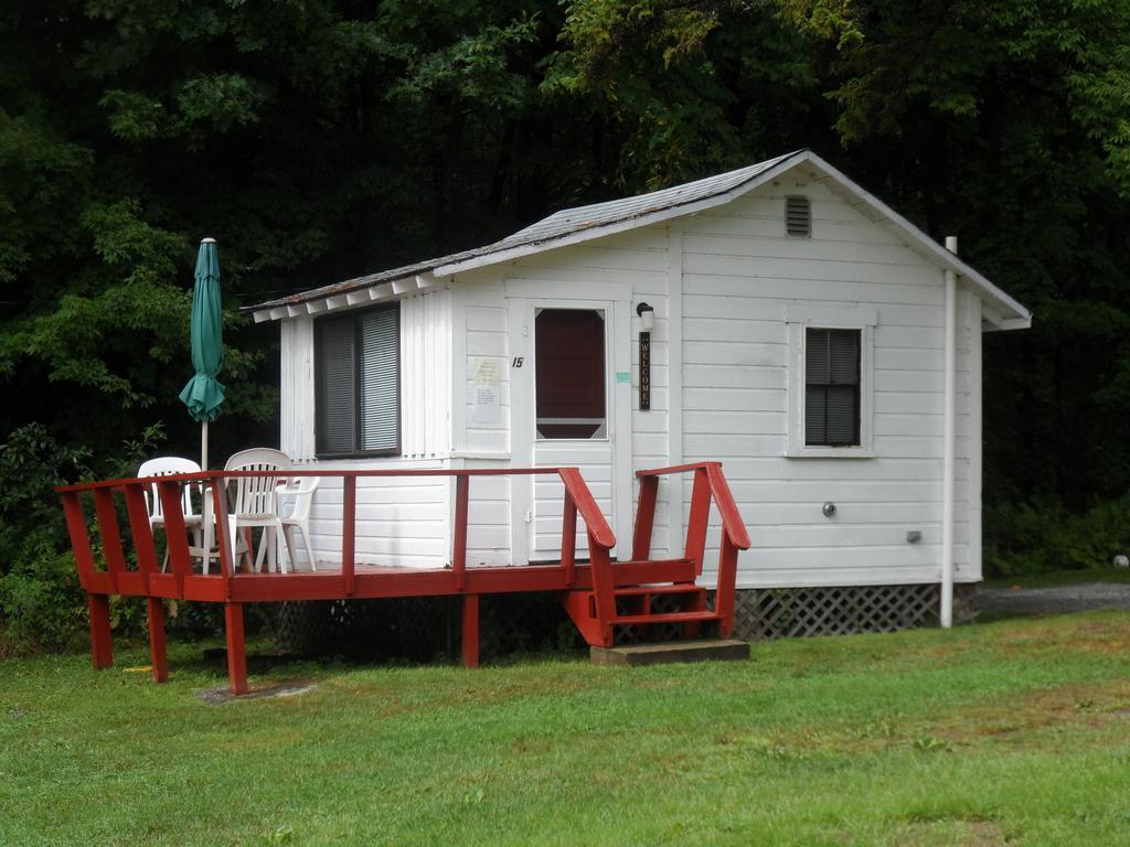 White Oak Motel & Cottages Holderness Zimmer foto